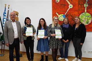 Vertreter der Gewinner*innen in der Kategorie „Schulen“